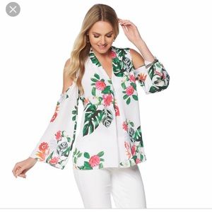Vince Camuto bell sleeve cold shoulder blouse